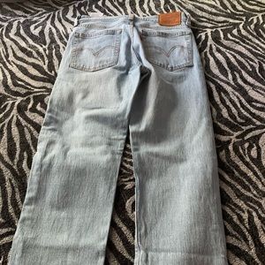 Wedgie straight cropped Levi jeans